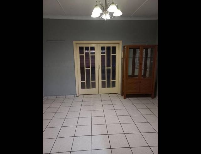 3 BEDROOM PROPERTY TO RENT IN KENSINGTON